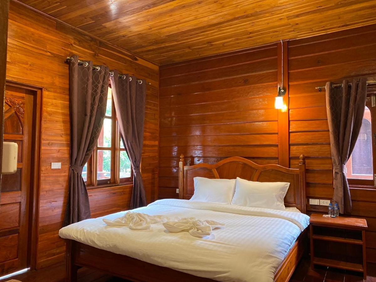 Letana Guesthouse Ban O Extérieur photo