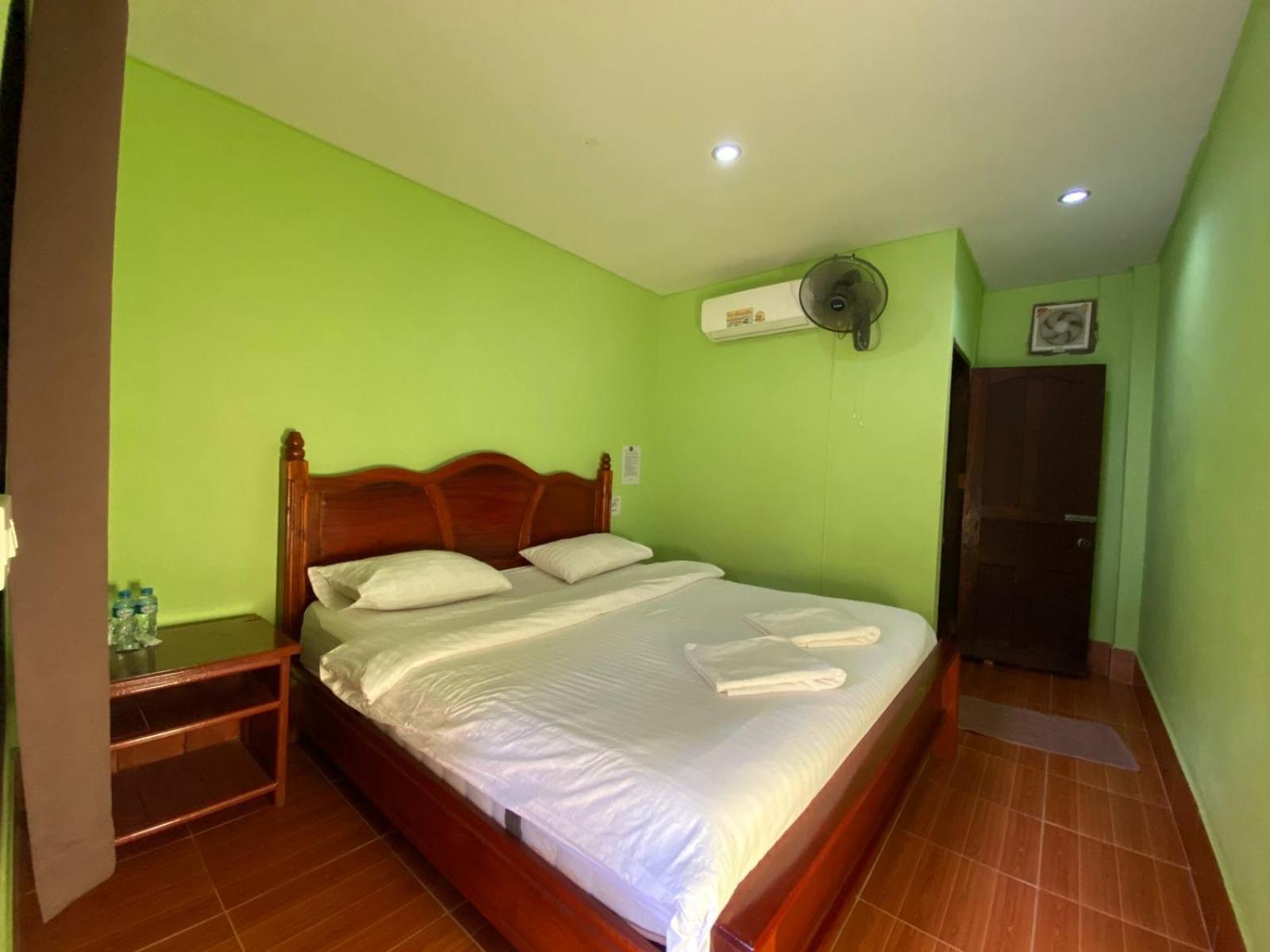 Letana Guesthouse Ban O Extérieur photo