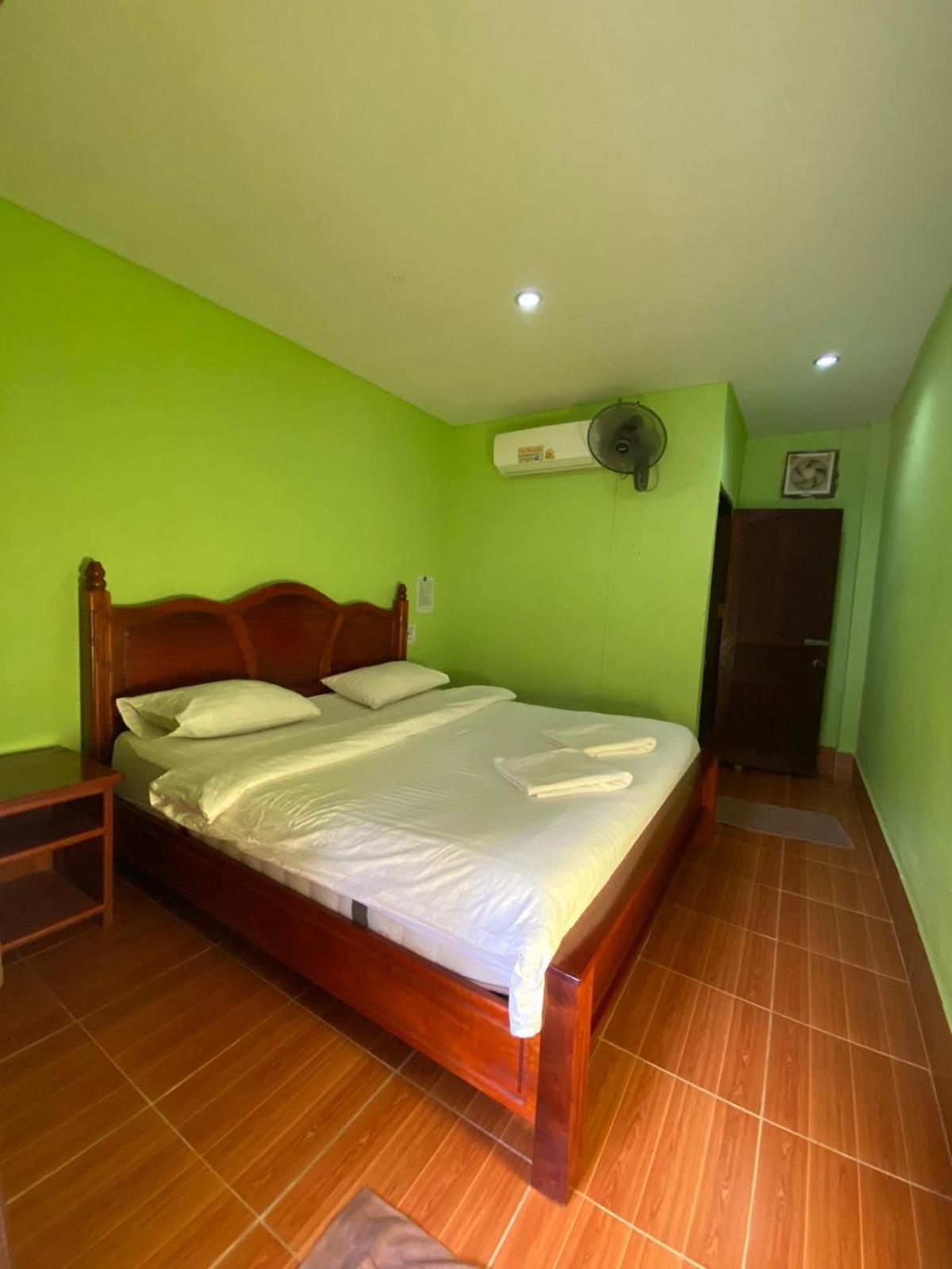 Letana Guesthouse Ban O Extérieur photo