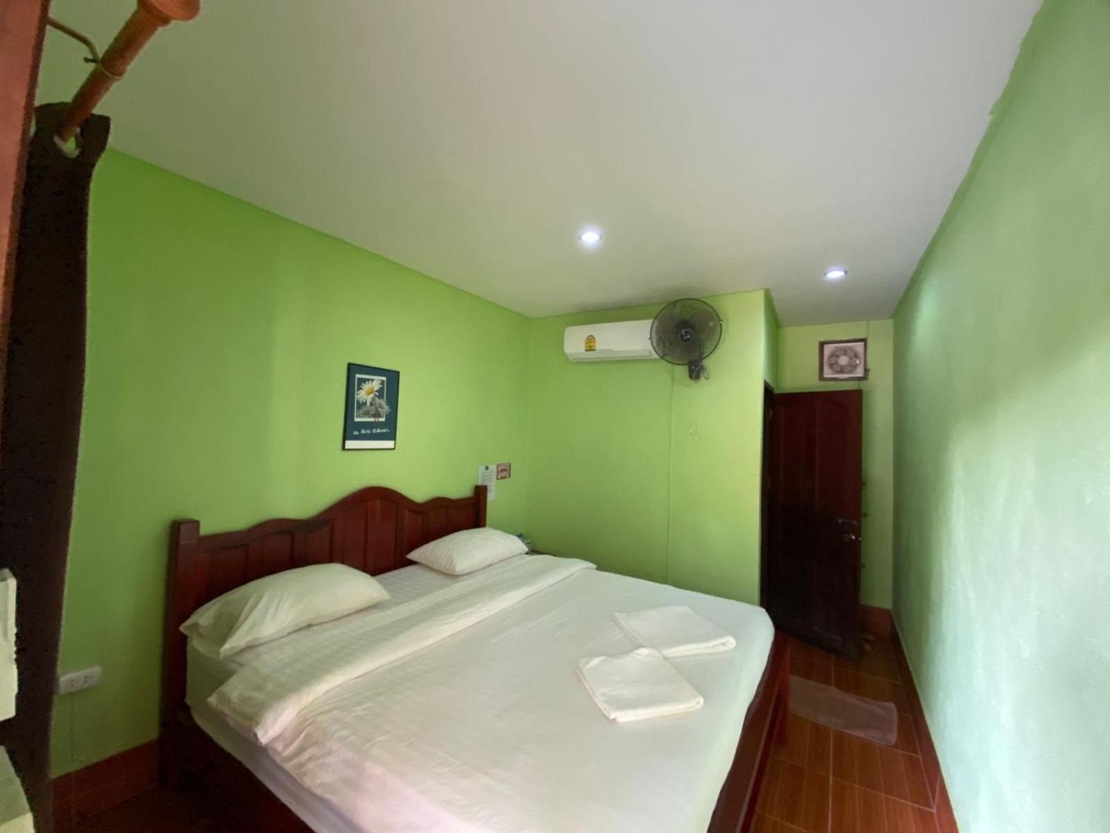 Letana Guesthouse Ban O Extérieur photo